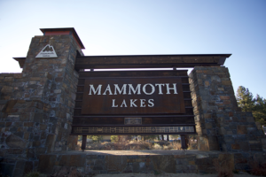 Mammoth Lakes Sign
