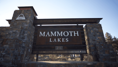 Mammoth Lakes Sign